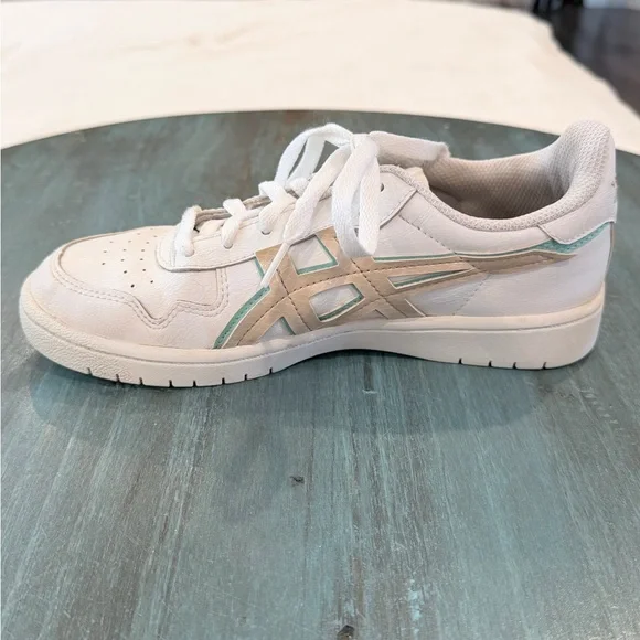 SICS Women’s Size 6 White Gel Sneakers Casual Lace Up Athletic Shoes - Picture 5 of 12